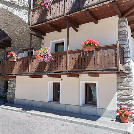 Apartment Lo Ponton